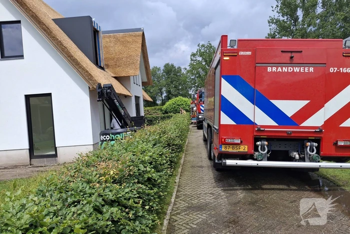 Brandweer aanwezig bij brand in gerenoveerde woning