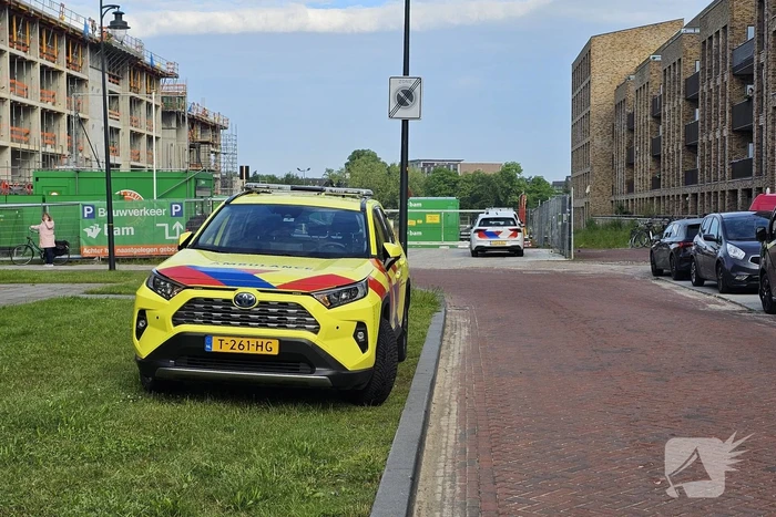 Traumahelikopter voor reanimatie in woning
