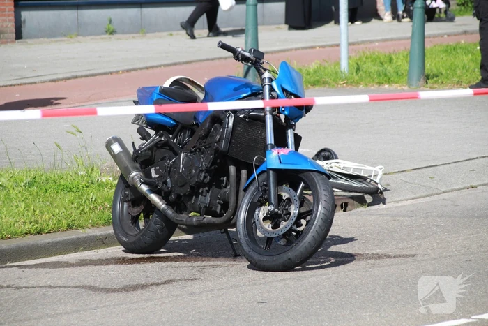 Fietser gewond bij aanrijding met motorrijder