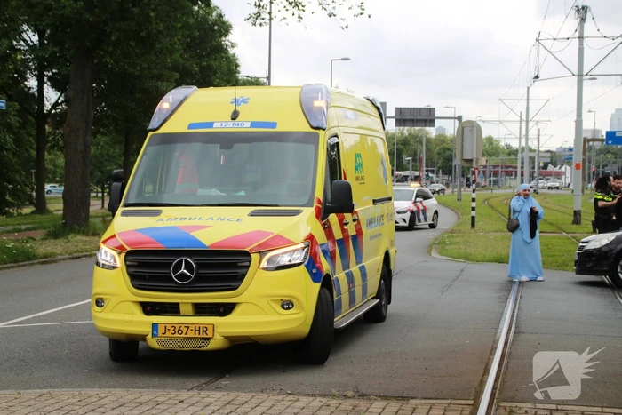 Tram in botsing met personenauto