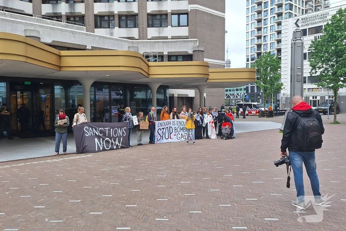 Pro Palestina demonstratie voor Tweede Kamer gebouw