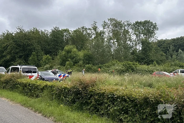 Bosgebied afgesloten na aantreffen stoffelijk overschot