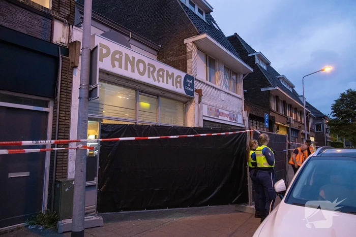 Specialistisch politieteam valt horecazaak binnen