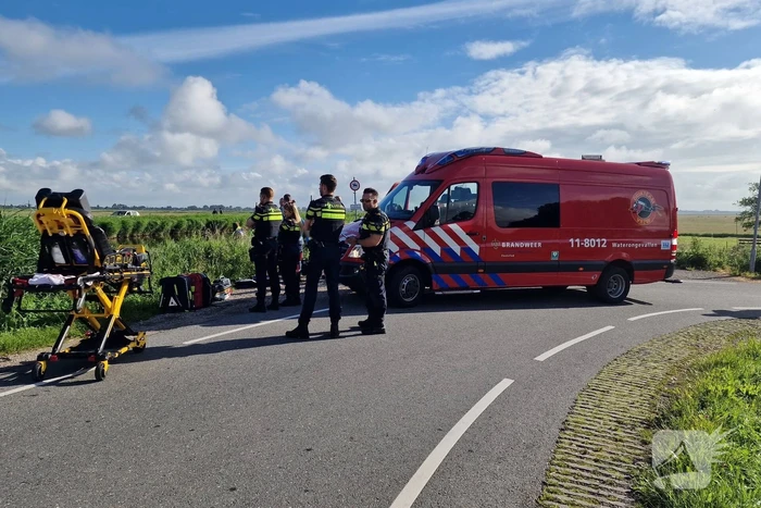 Personenwagen in het water aangetroffen