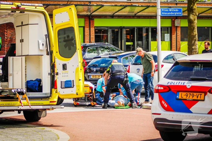 Fietser zwaargewond bij aanrijding met auto
