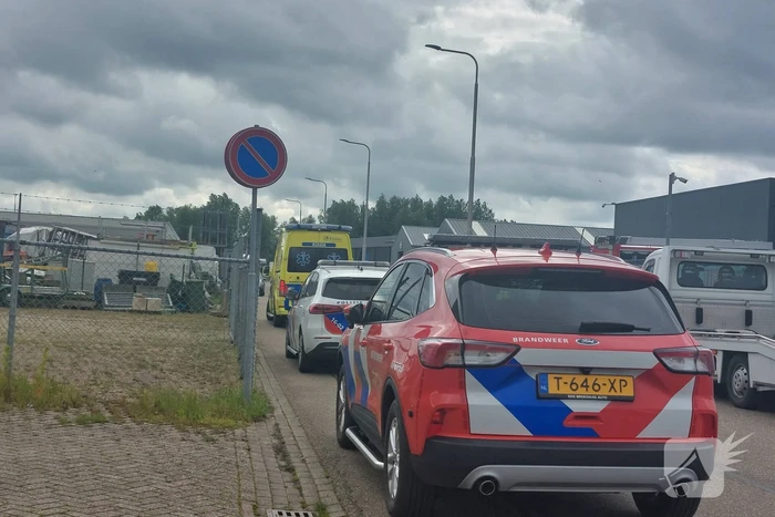 Persoon gewond bij autobrand