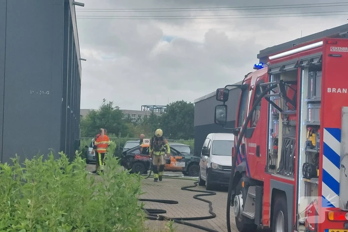 Persoon gewond bij autobrand