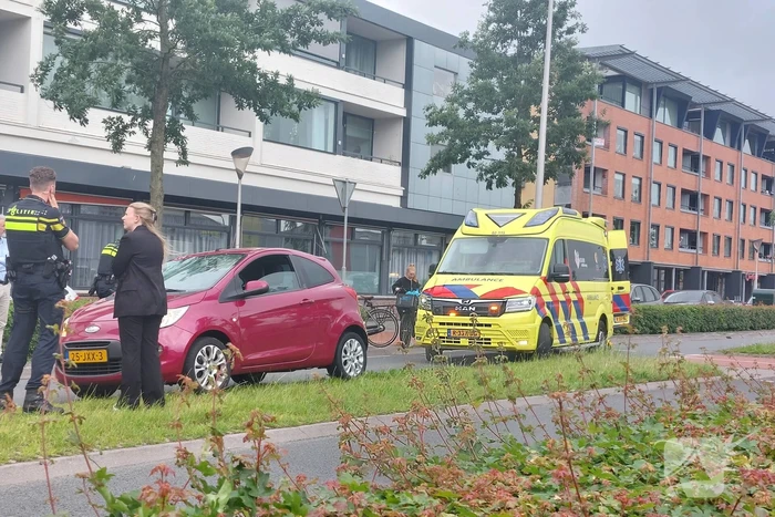Fietser gewond bij botsing met auto
