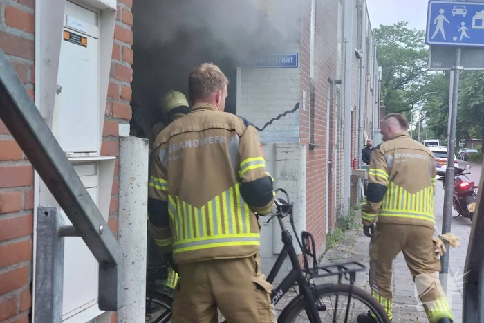 Ebike vat vlam in schuur