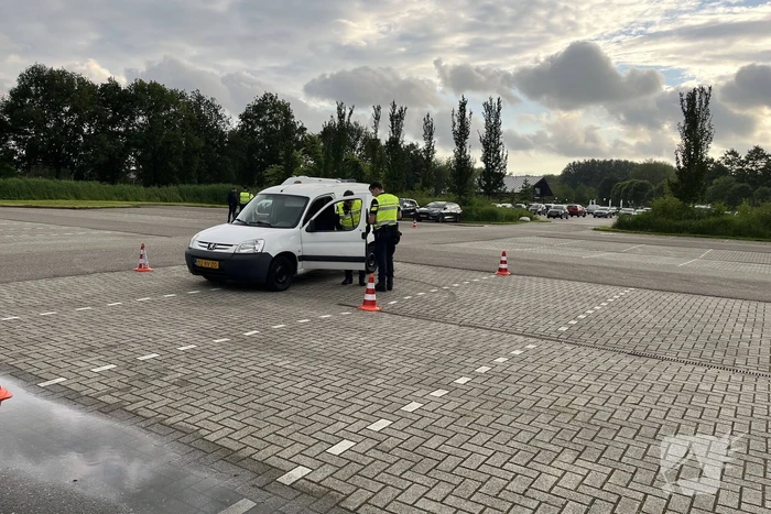 Politie controleert vele automobilisten