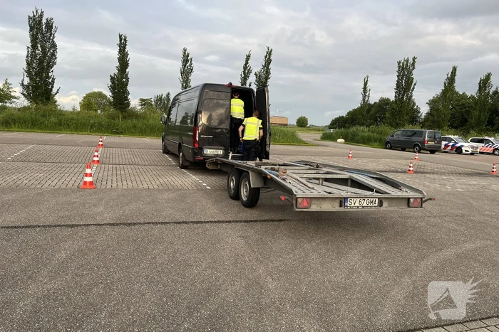 Politie controleert vele automobilisten