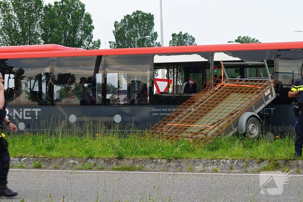 Staverseweg - N215 R 20,0 112 melding Sommelsdijk 