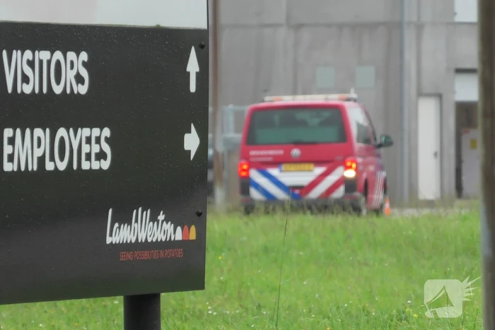 Bedrijfshal ontruimd vanwege ammoniak lucht
