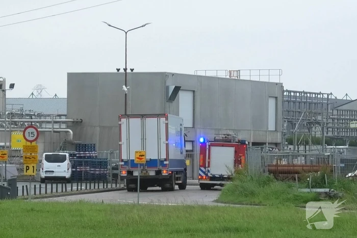 Bedrijfshal ontruimd vanwege ammoniak lucht