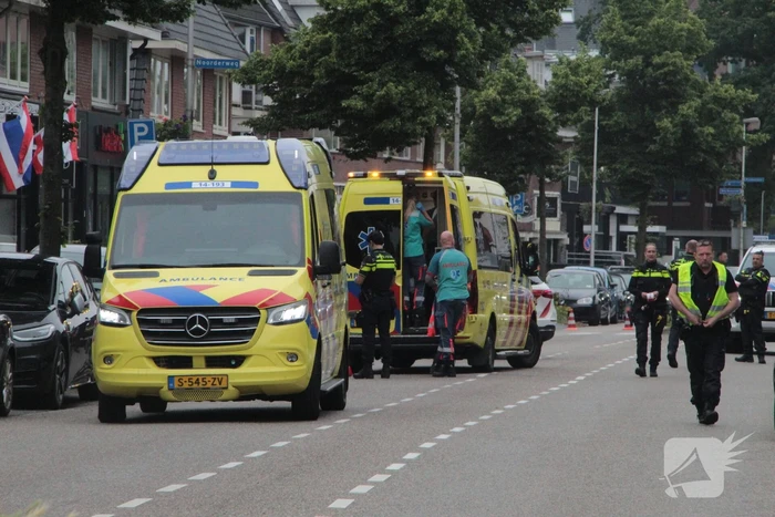 Fietser ernstig gewond bij botsing met auto