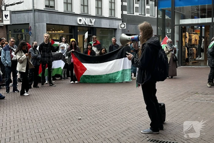 Pro-Palestina demonstratie abrupt beëindigd