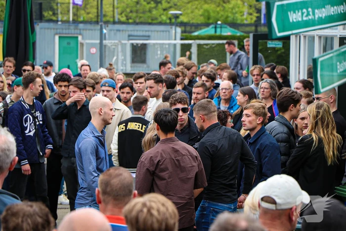 Doodgestoken Luca geëerd door voetbalvereniging