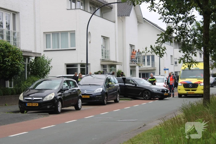 Arrestatieteam valt woning binnen