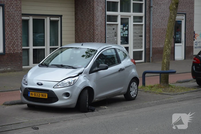 Scooterrijder aangereden door auto