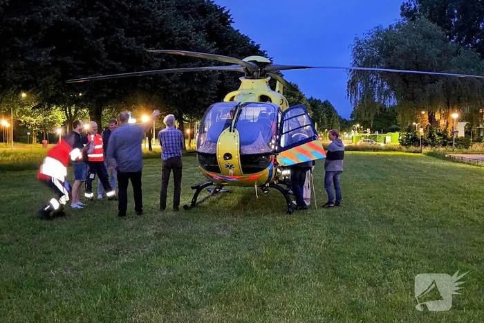 Traumahelikopter brengt specialistische arts naar ziekenhuis