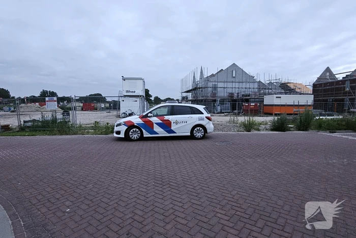 Speurhond ingezet na luid alarm op bouwterrein