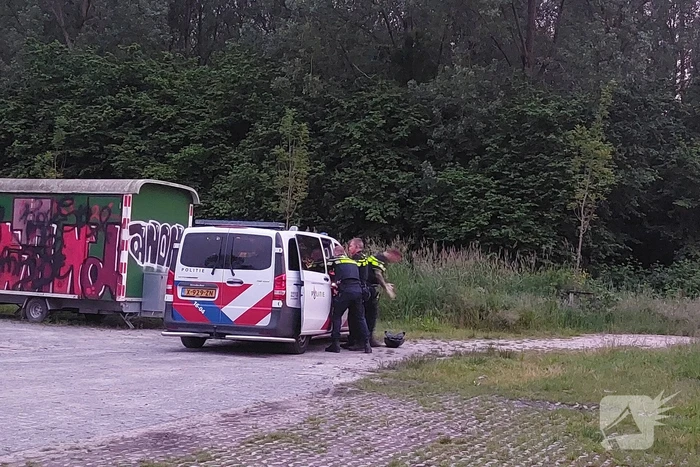 Verdachten gestolen scooters slaan op de vlucht
