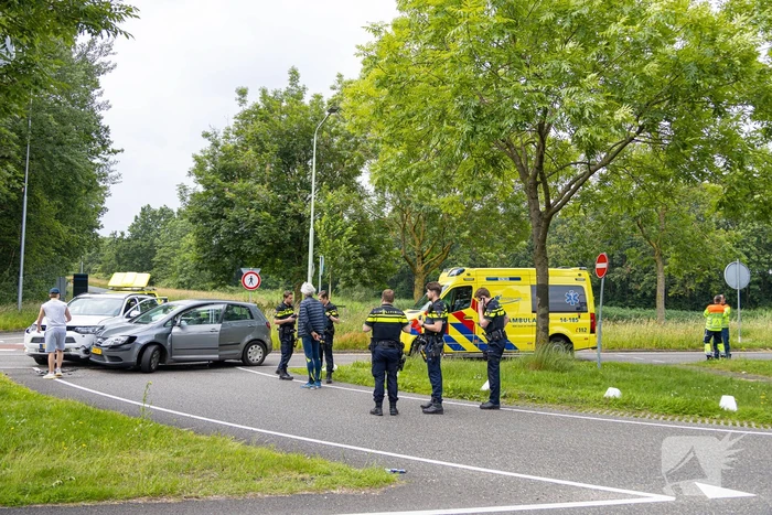 Bestuurder gewond bij botsing onderaan afrit