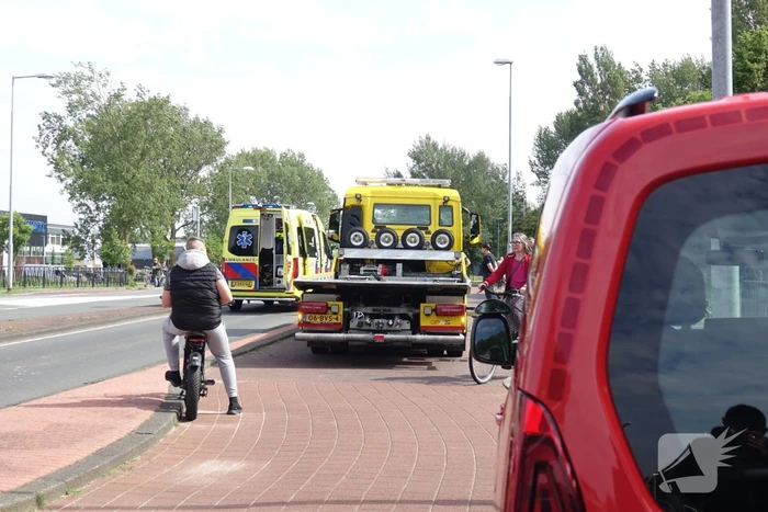 Fietsster komt hard ten val en raakt gewond