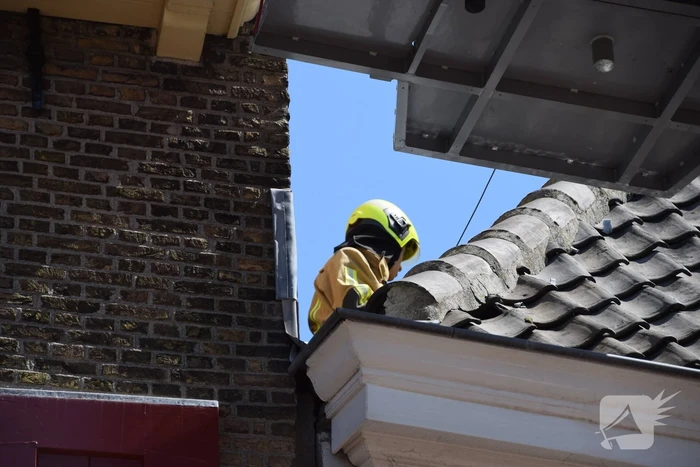 Brandweer aanwezig voor vogelnest