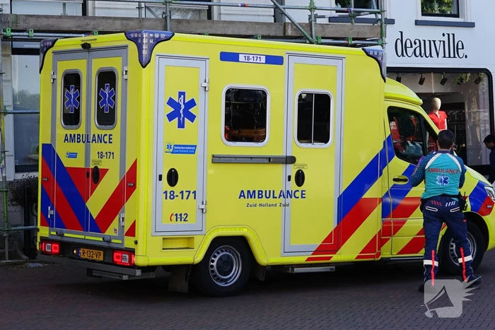 Scooterrijder gewond bij botsing met auto