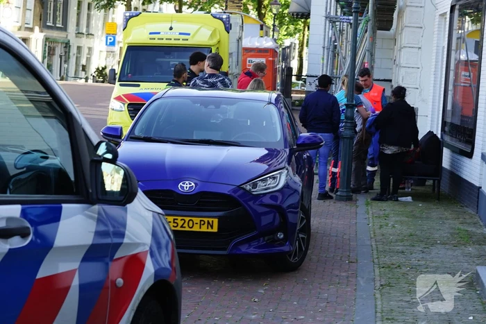 Scooterrijder gewond bij botsing met auto