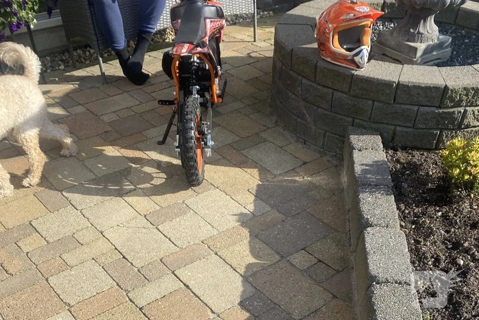 Crossmotorrijder gewond bij aanrijding met automobilist