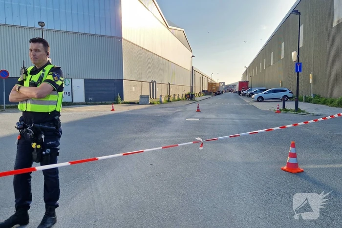 Industrieterrein afgesloten na vondst van mogelijk drugsafval