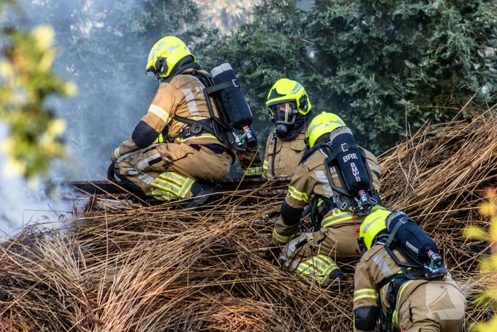 Veel schade na brand in schuur