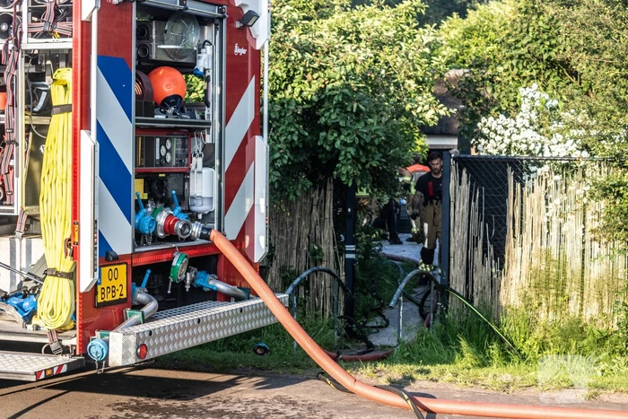 Veel schade na brand in schuur
