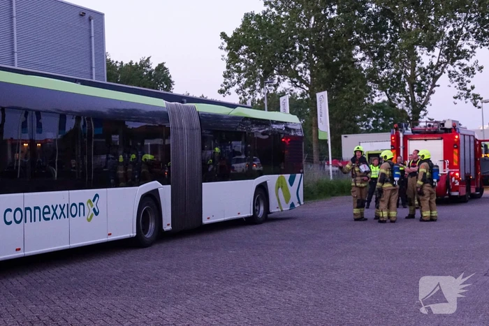 Brand in remmen van bus