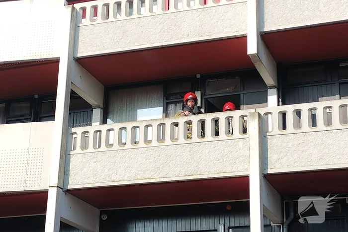 Hulpdiensten groots ingezet voor brand in flatwoning