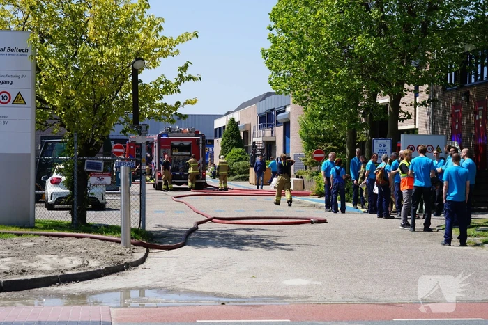 Brand bij bedrijf in transportmaterieel
