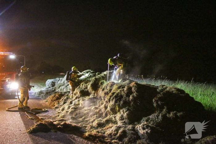 Veel rook bij brand in hooibalen