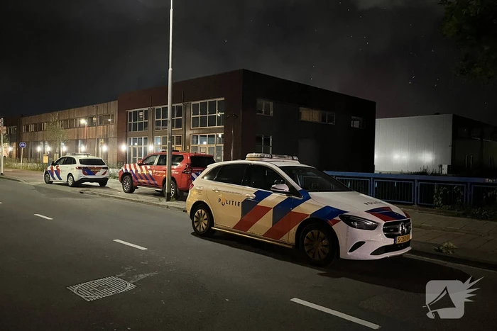 Grote uitslaande brand in pand