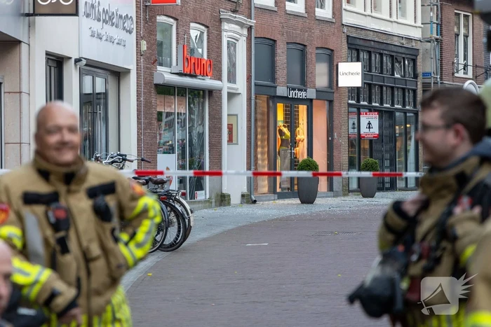 Veel schade na plofkraak pinautomaat
