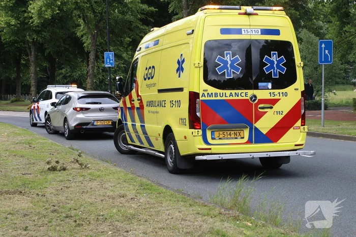 Automobiliste gewond bij kop-staartbotsing