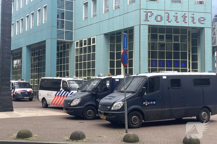 Politie grijpt in bij demonstraties