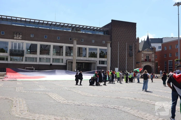 Veel demonstranten bij Pro Palestina demonstratie