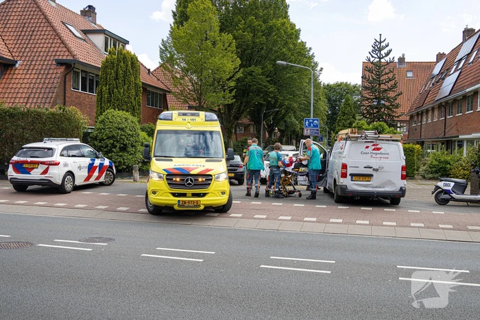 Een gewonde bij kop-staart ongeval