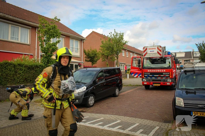 Brandweer ventileert woning na vergeten pannetje op het vuur