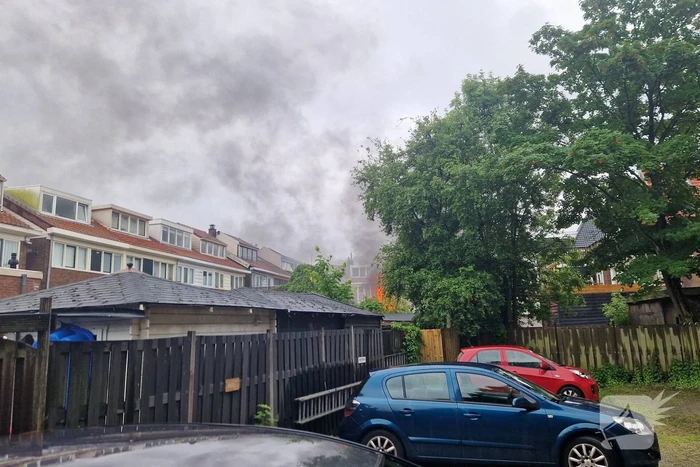 Uitslaande brand verwoest schuur