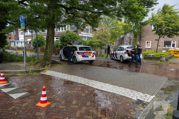 Explosie bij woning, omgeving afgezet