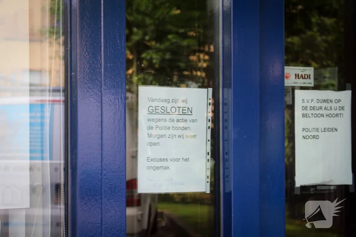 Drie politiebureaus in Leiden voor 24 uur gesloten