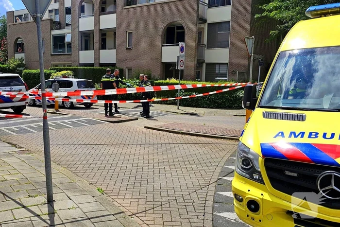 Vrouw gewond bij steekpartij, man aangehouden